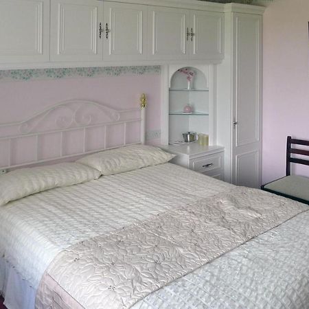 The Sheiling Bed & Breakfast Laide Екстериор снимка